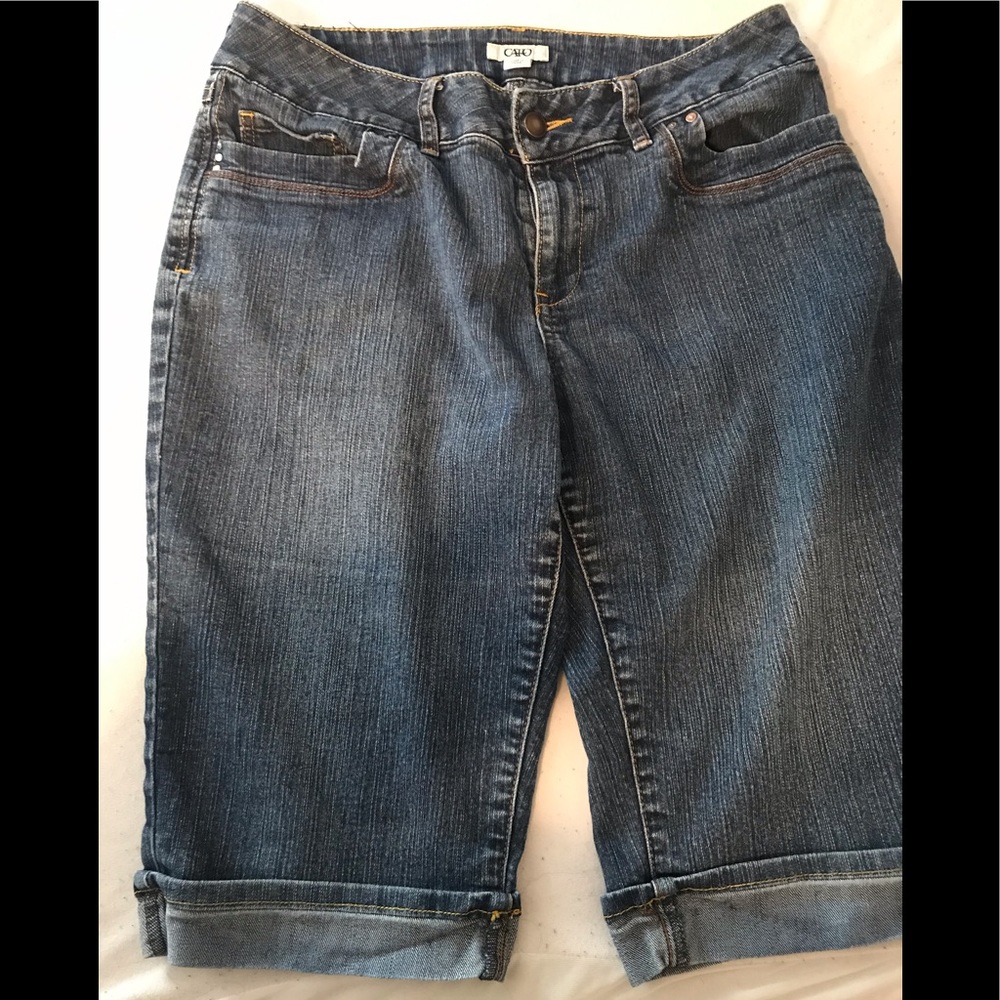 Ladies Cato Shorts with cuff